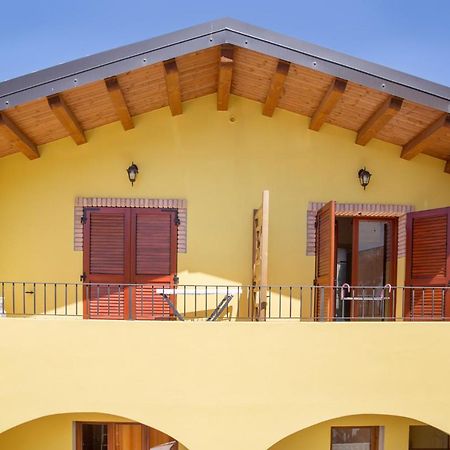 Edomat Bed & Breakfast Monserrato Dış mekan fotoğraf