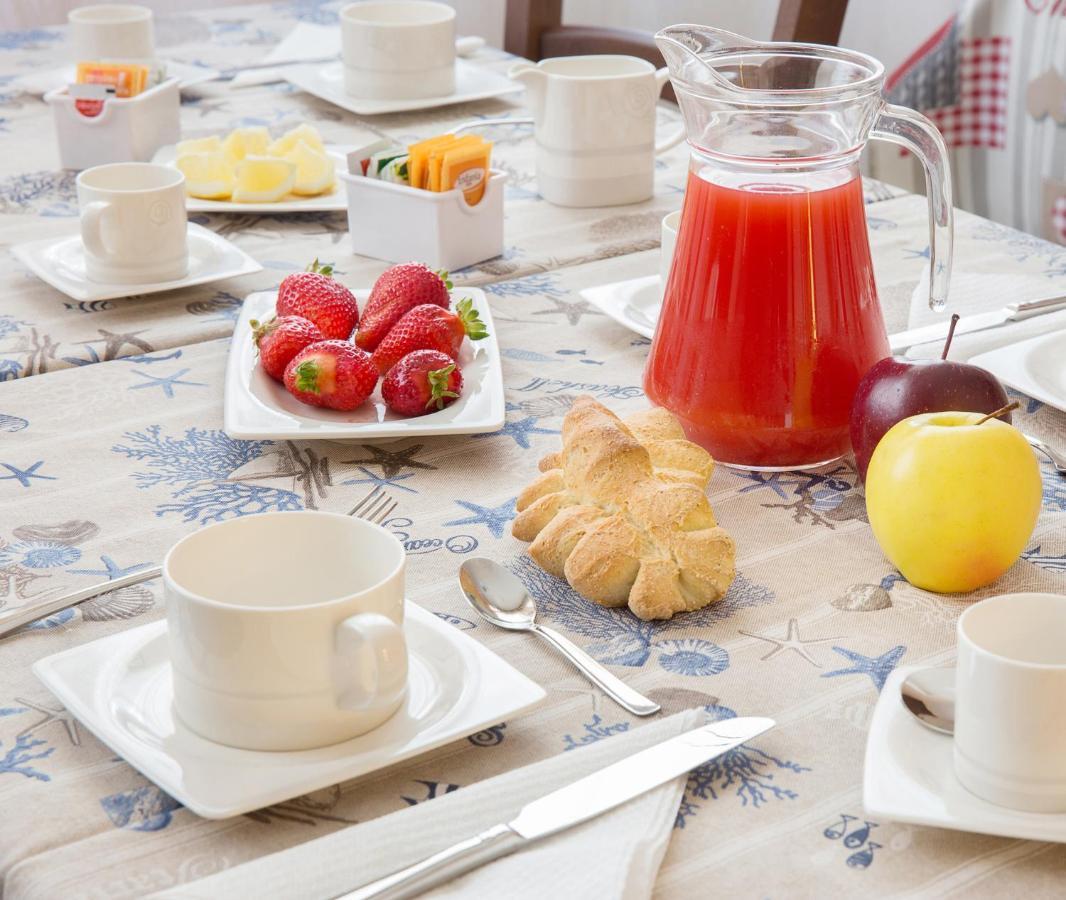 Edomat Bed & Breakfast Monserrato Dış mekan fotoğraf